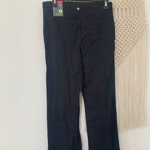 BRAND NEW BLACK YOGA PANTS